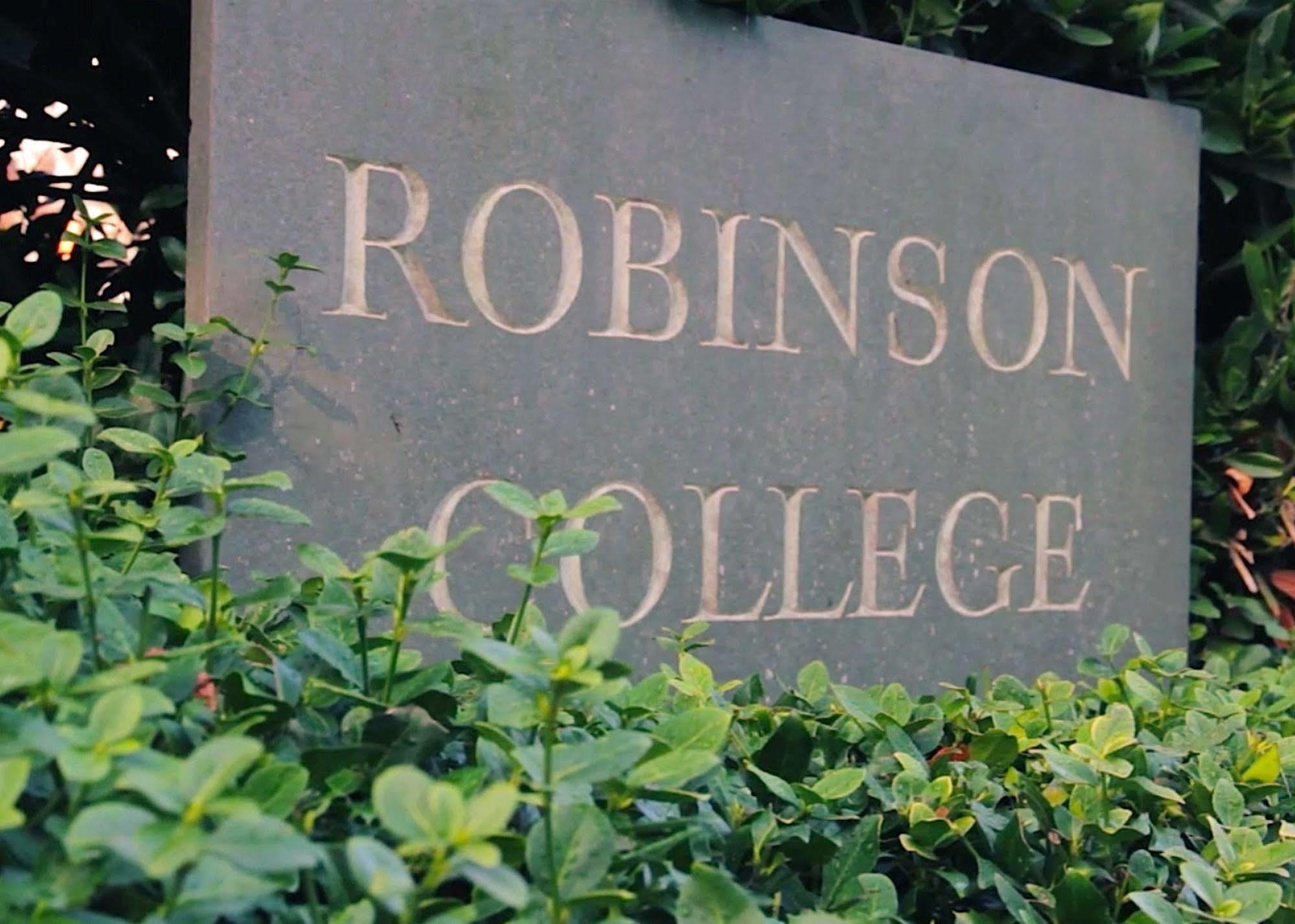 Robinson College - University Of Cambridge Eksteriør billede